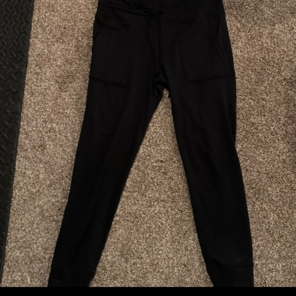 Aerie play joggers